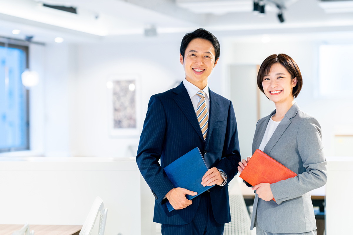 リーシングと仲介の違いとは？テナント誘致・賃貸運営の視点で解説